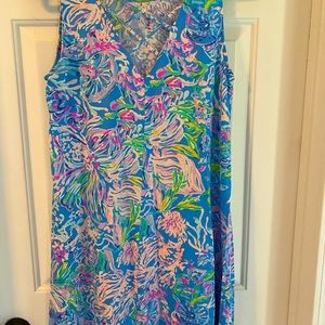 NWOT. Lilly Pulitzer dress size M.